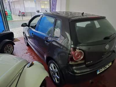 Vendo Volkswagen Polo 2006 - 5950 EUR, 202430 km - AUTO.MOTO.pt