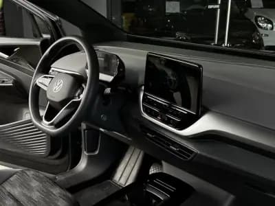 Sell Volkswagen ID.4 2021 - 24990 EUR, 53300 km - AUTO.MOTO.pt