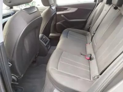 Vendo Audi A4 Avant 2021 - 27450 EUR, 60414 km - AUTO.MOTO.pt