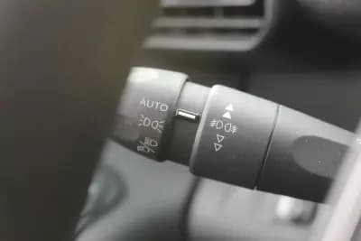 Vendo Peugeot Partner 2022 - 10976 EUR, 135000 km - AUTO.MOTO.pt