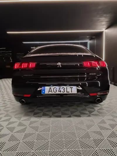 Vendo Peugeot 508 2021 - 24750 EUR, 79874 km - AUTO.MOTO.pt