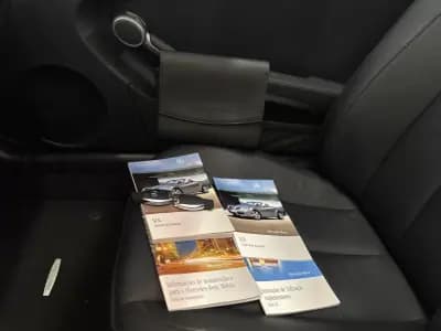 Vendo Mercedes-Benz SLK 200 2010 - 17950 EUR, 112597 km - AUTO.MOTO.pt