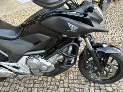 Vendo mota Honda NC700X 2012 - 4150 EUR, 60745 km - AUTO.MOTO.pt