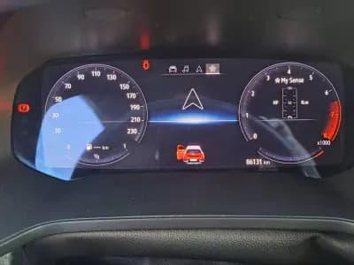 Vendo Renault Captur 2022 - 17990 EUR, 86130 km - AUTO.MOTO.pt