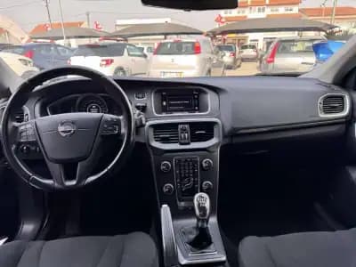 Sell Volvo V40 Cross Country 2014 - 12750 EUR, 189500 km - AUTO.MOTO.pt