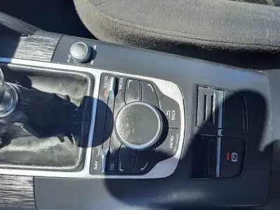 Vendo Audi A3 2014 - 13900 EUR, 126019 km - AUTO.MOTO.pt