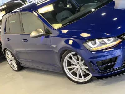 Vendo Volkswagen Golf 2016 - 26990 EUR, 127000 km - AUTO.MOTO.pt