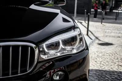 Sell BMW X5 2018 - 31000 EUR, 155206 km - AUTO.MOTO.pt