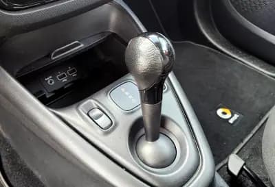 Vendo Smart Fortwo Cabrio 2021 - 12999 EUR, 30000 km - AUTO.MOTO.pt