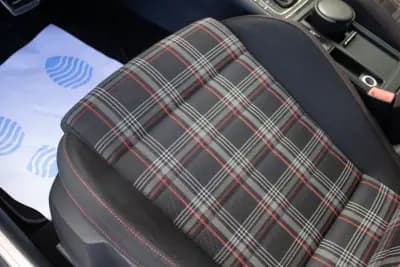 Vendo Volkswagen Golf 2014 - 19990 EUR, 167000 km - AUTO.MOTO.pt