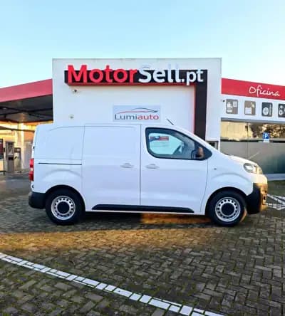 Sell Citroën Jumpy 2021 - 18600 EUR, 156000 km - AUTO.MOTO.pt