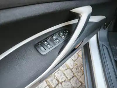 Sell Citroën C5 Tourer 2014 - 8950 EUR, 249314 km - AUTO.MOTO.pt