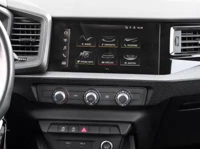 Vendo Audi A1 Sportback 2022 - 18990 EUR, 76650 km - AUTO.MOTO.pt