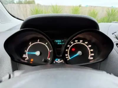 Sell Ford Transit Courier 2019 - 9990 EUR, 169990 km - AUTO.MOTO.pt