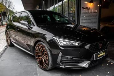 Sell Cupra Leon 2024 - 44990 EUR, 21773 km - AUTO.MOTO.pt