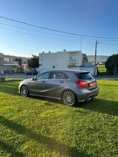 Vendo Mercedes-Benz A 180 2014 - 17900 EUR, 63000 km - AUTO.MOTO.pt