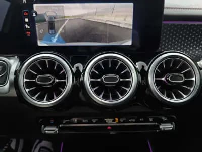 Sell Mercedes-Benz EQB 2025 - 65000 EUR, 20000 km - AUTO.MOTO.pt