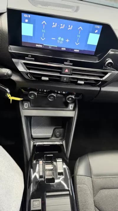 Sell Citroën e-C4 2021 - 16900 EUR, 39600 km - AUTO.MOTO.pt