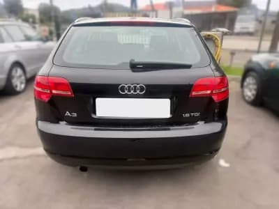 Sell Audi A3 Sportback 2010 - 12250 EUR, 199472 km - AUTO.MOTO.pt