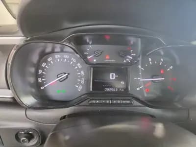 Vendo Citroën C3 2018 - 12750 EUR, 92000 km - AUTO.MOTO.pt