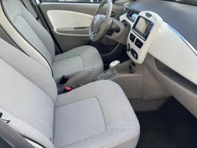 Sell Renault Zoe 2018 - 12500 EUR, 51000 km - AUTO.MOTO.pt