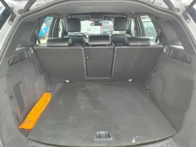 Vendo Land Rover Discovery Sport 2015 - 17490 EUR, 146000 km - AUTO.MOTO.pt