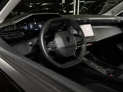 Sell Peugeot 308 SW 2023 - 24990 EUR, 33100 km - AUTO.MOTO.pt