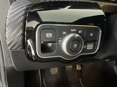 Sell Mercedes-Benz CLA 180 2020 - 25800 EUR, 83430 km - AUTO.MOTO.pt