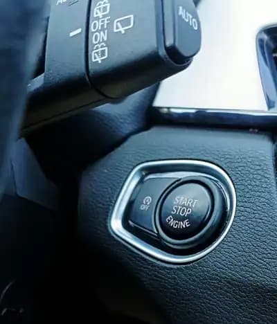 Vendo BMW X1 2019 - 25990 EUR, 121739 km - AUTO.MOTO.pt