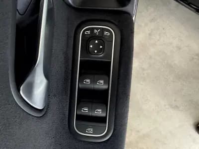 Sell Mercedes-Benz A 160 2021 - 25500 EUR, 49300 km - AUTO.MOTO.pt