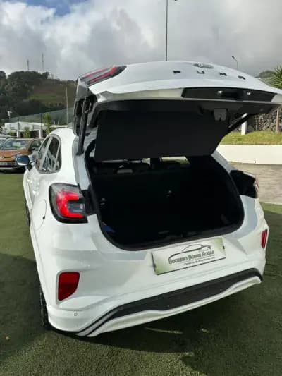 Sell Ford Puma 2024 - 24990 EUR, 13000 km - AUTO.MOTO.pt