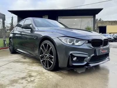 Vendo BMW 320 2013 - 19999 EUR, 190000 km - AUTO.MOTO.pt