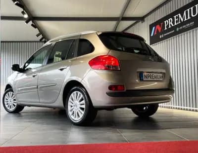 Vendo Renault Clio Break 2012 - 6500 EUR, 190800 km - AUTO.MOTO.pt