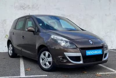Vendo Renault Scénic 2010 - 7240 EUR, 176000 km - AUTO.MOTO.pt