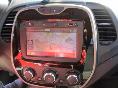 Vendo Renault Captur 2013 - 11500 EUR, 147000 km - AUTO.MOTO.pt