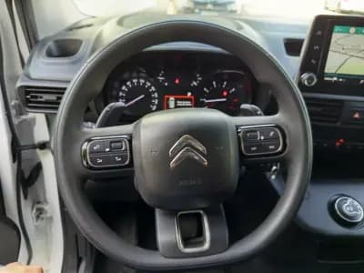 Sell Citroën Berlingo 2020 - 12990 EUR, 127200 km - AUTO.MOTO.pt