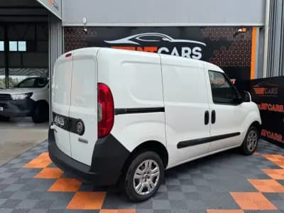 Vendo Fiat Doblo 2019 - 7900 EUR, 191383 km - AUTO.MOTO.pt