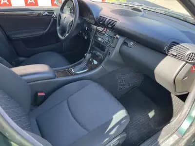 Sell Mercedes-Benz C 220 2001 - 7490 EUR, 355200 km - AUTO.MOTO.pt