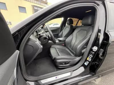 Vendo BMW 530e 2019 - 25950 EUR, 199000 km - AUTO.MOTO.pt