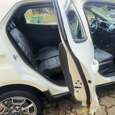 Vendo Ford EcoSport 2014 - 11500 EUR, 137000 km - AUTO.MOTO.pt