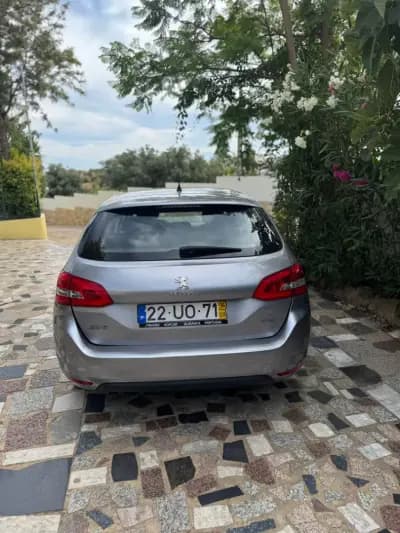 Sell Peugeot 308 SW 2014 - 11500 EUR, 199339 km - AUTO.MOTO.pt