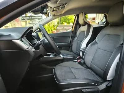 Vendo Renault Captur 2022 - 18900 EUR, 28032 km - AUTO.MOTO.pt