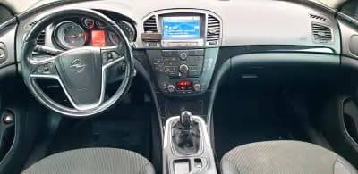 Sell Opel Insignia Sports Tourer 2011 - 6990 EUR, 277793 km - AUTO.MOTO.pt