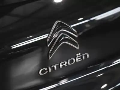 Vendo Citroën C3 2020 - 12990 EUR, 30000 km - AUTO.MOTO.pt