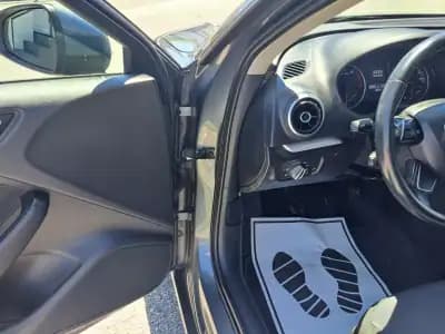 Vendo Audi A3 2014 - 13900 EUR, 126019 km - AUTO.MOTO.pt
