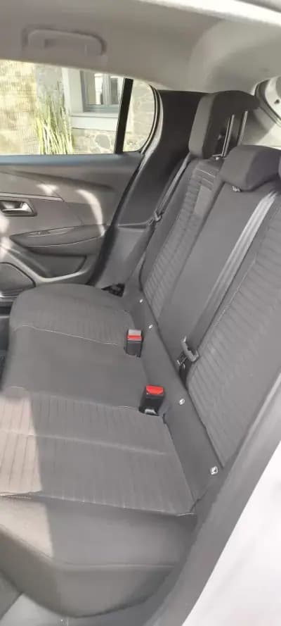 Sell Peugeot 208 2023 - 19450 EUR, 50000 km - AUTO.MOTO.pt