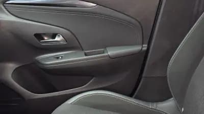 Sell Opel Corsa 2023 - 14770 EUR, 37000 km - AUTO.MOTO.pt