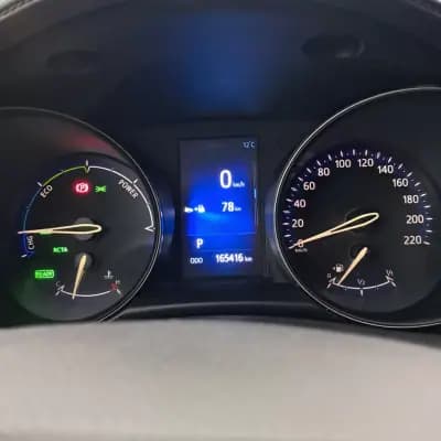 Vendo Toyota C-HR 2017 - 17450 EUR, 165400 km - AUTO.MOTO.pt