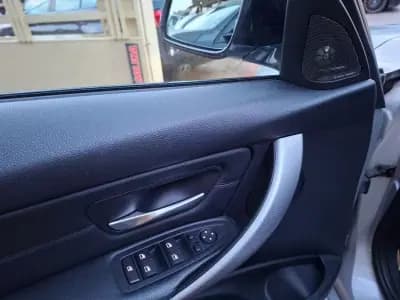 Vendo BMW 320 2013 - 21500 EUR, 216000 km - AUTO.MOTO.pt