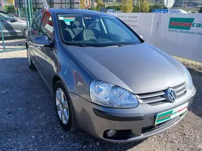 Vendo Volkswagen Golf 2006 - 7150 EUR, 102943 km - AUTO.MOTO.pt